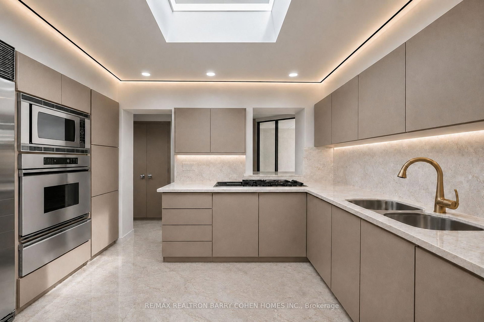 428 Russell Hill Road • Toronto, ON photo 14