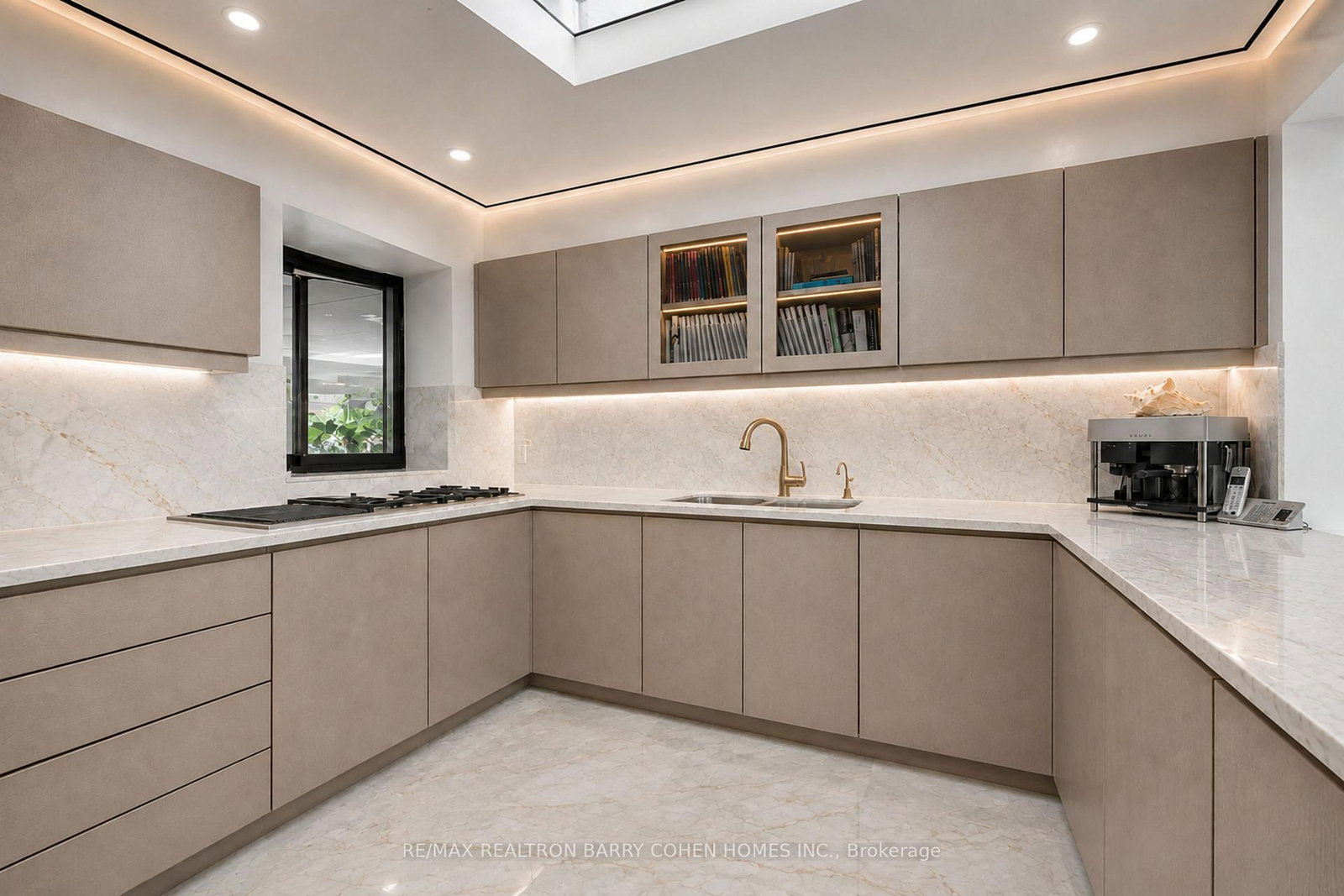 428 Russell Hill Road • Toronto, ON photo 15