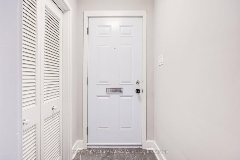 32 Oxton Avenue