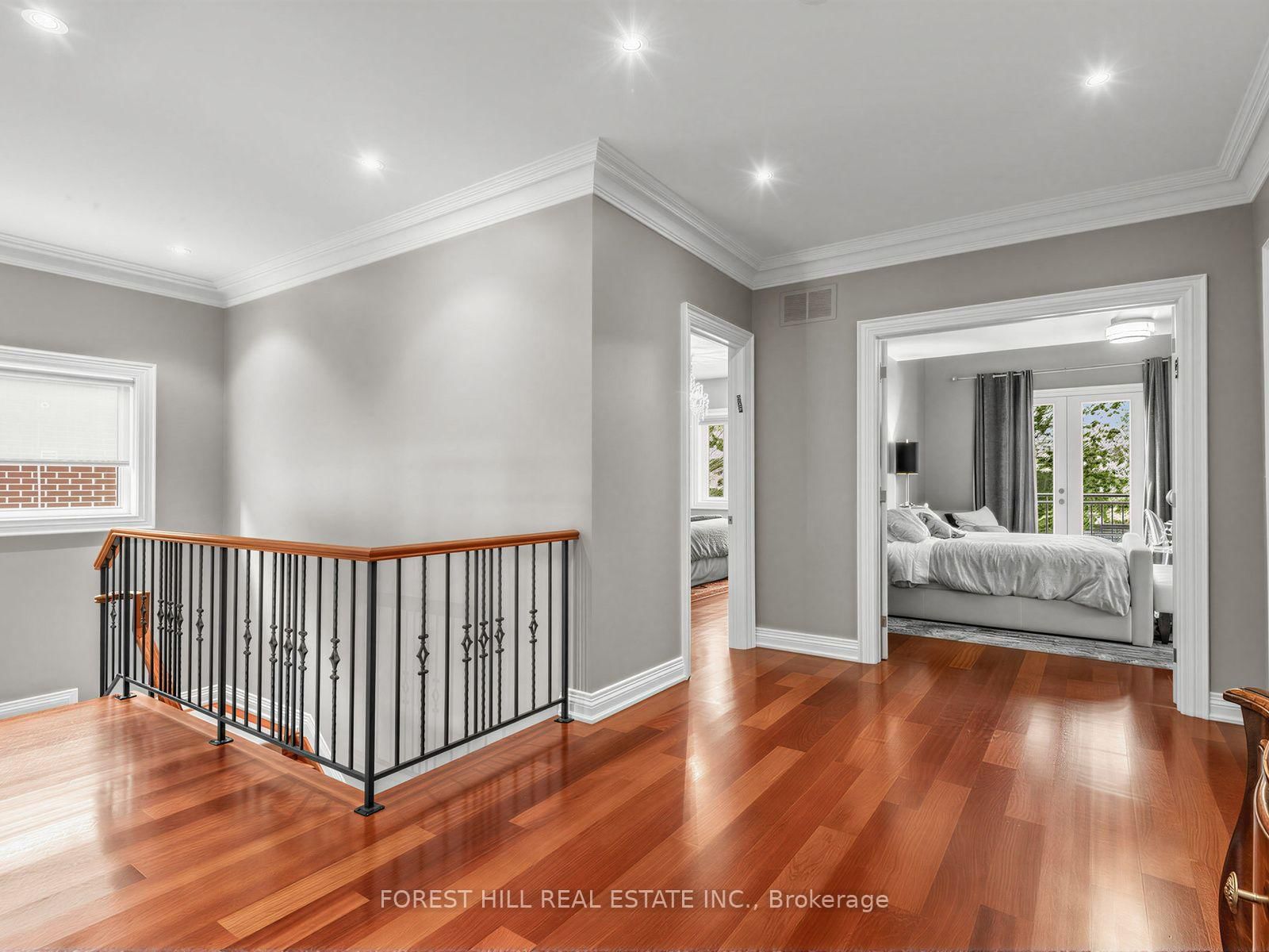 101 King High Avenue • Toronto, ON photo 15