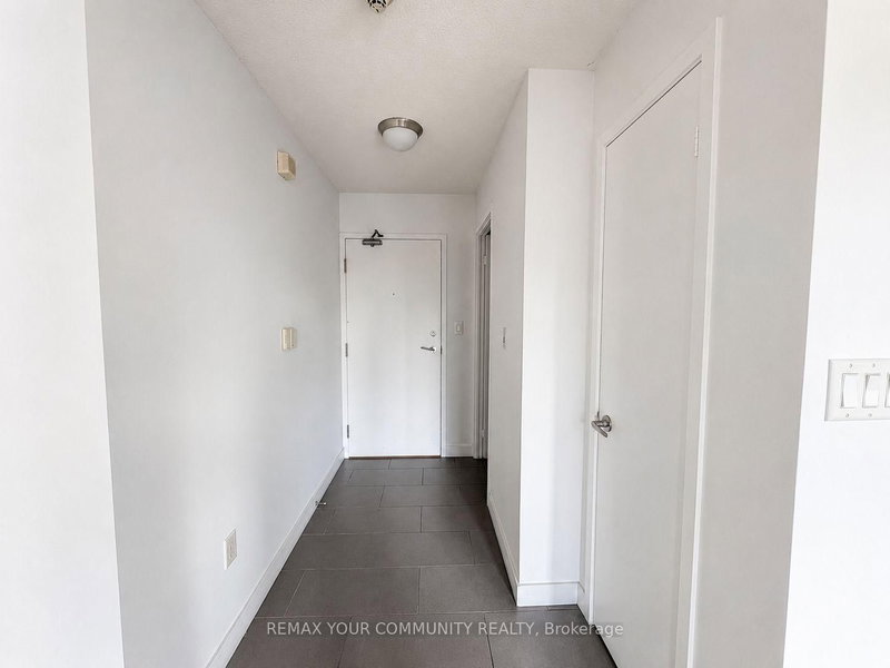 1103 - 15 Fort York Boulevard