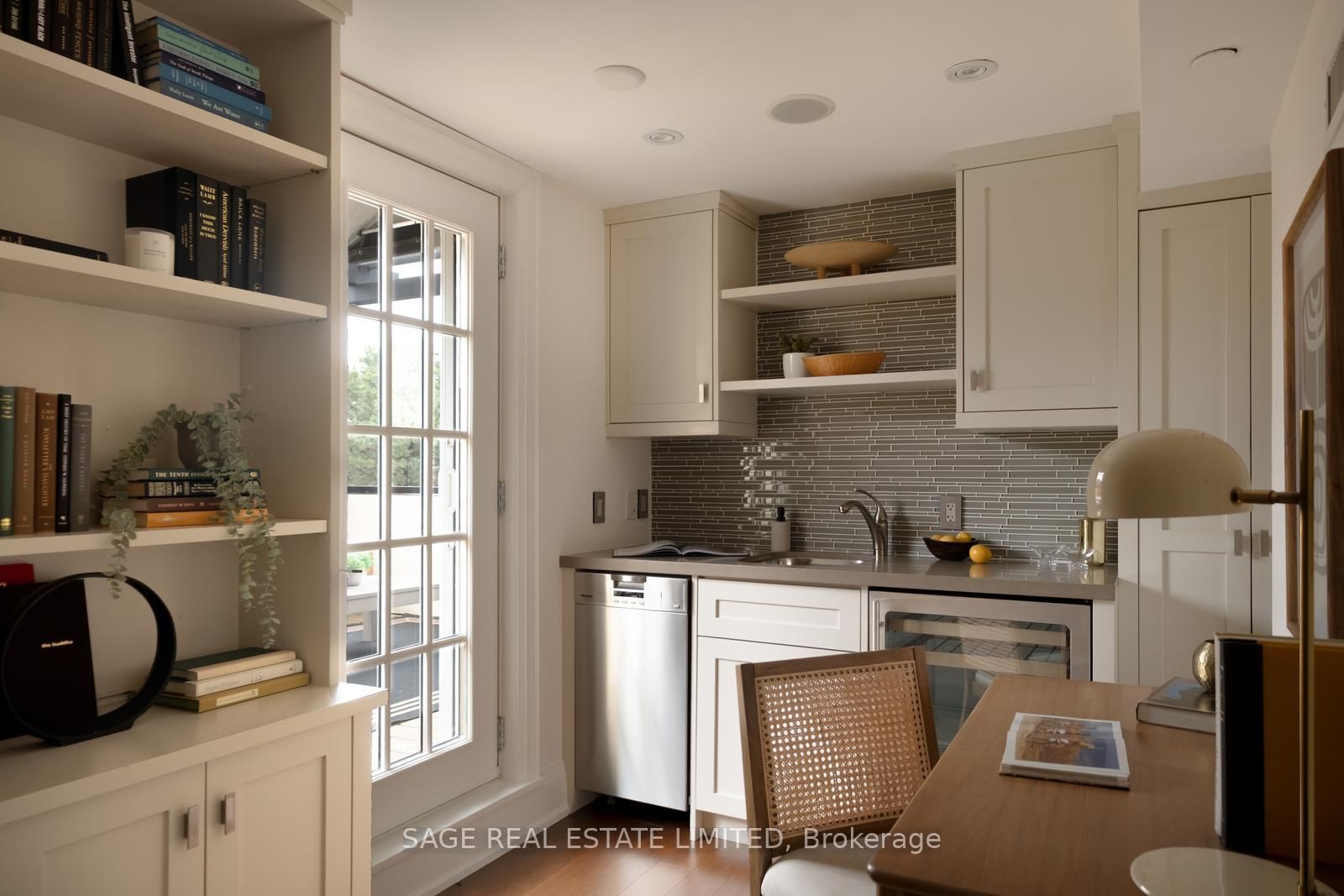 319 Lonsdale Road • #3D • Toronto, ON photo 34
