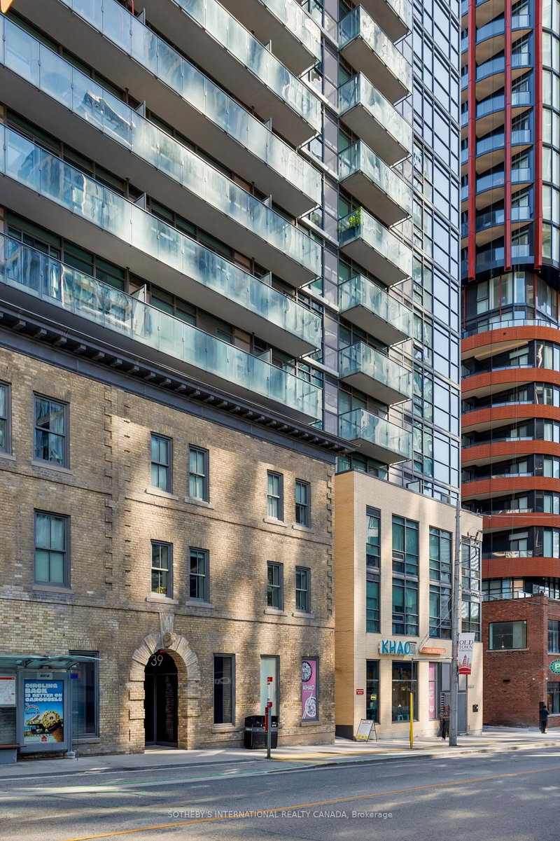 1606 - 39 Sherbourne Street