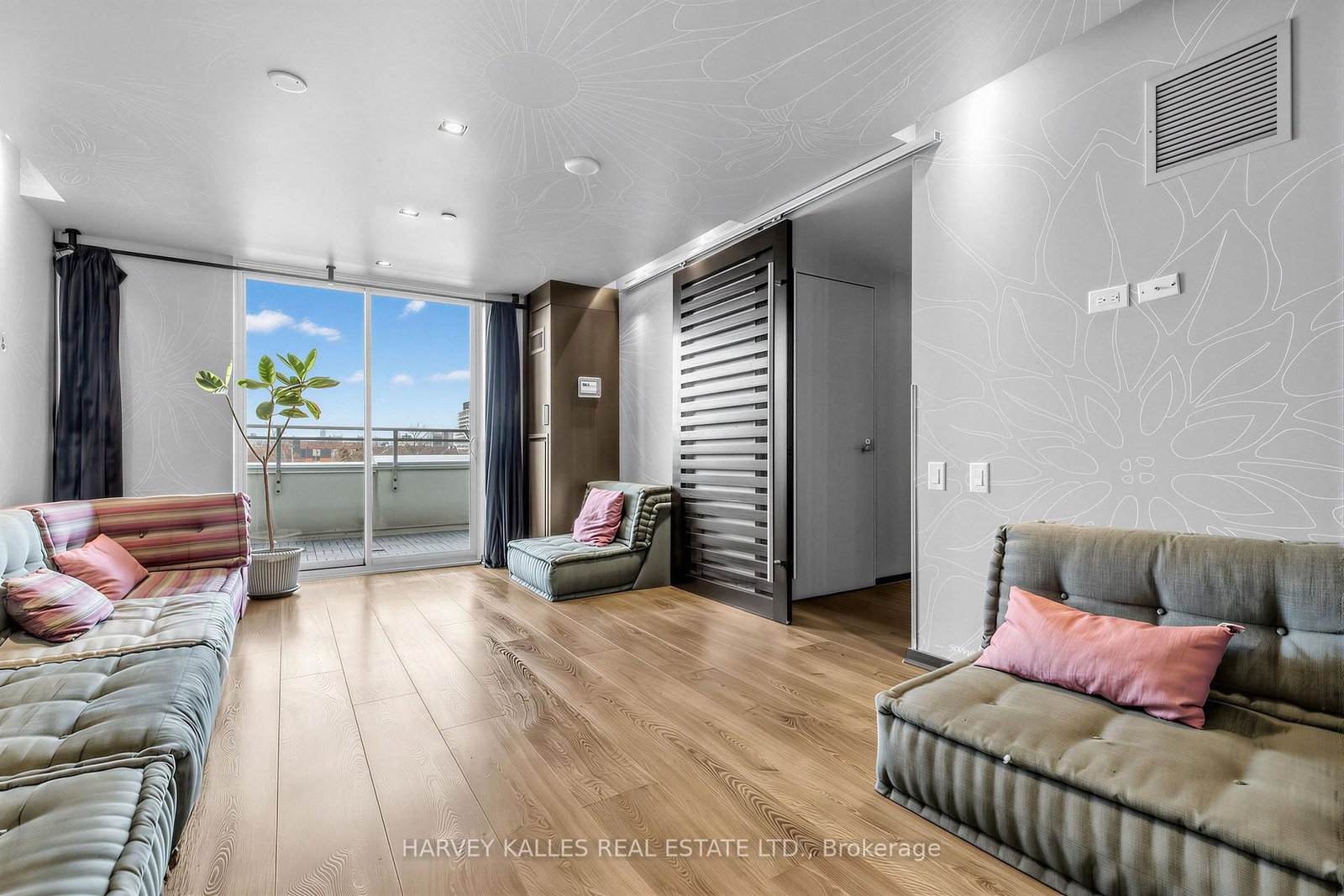 156 Portland Street • #309 • Toronto, ON photo 33