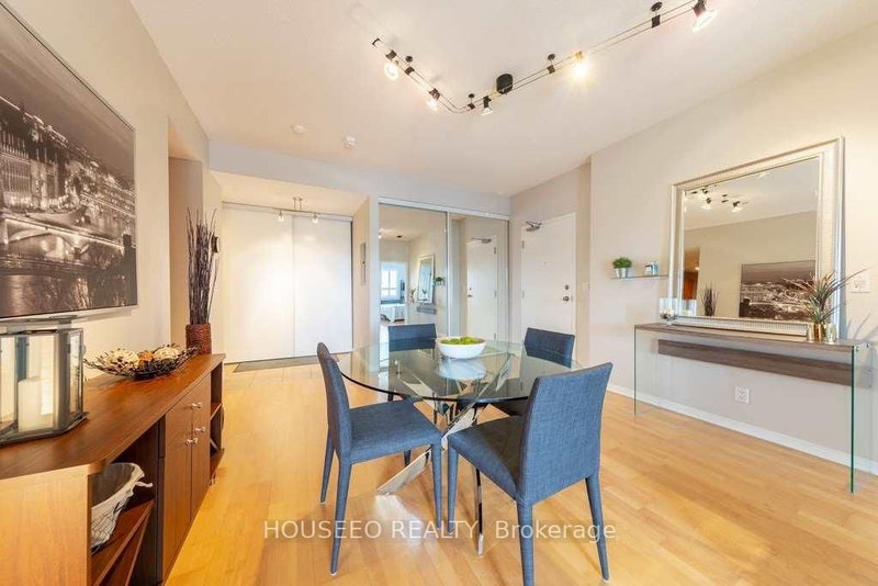 302 - 778 Sheppard Avenue W