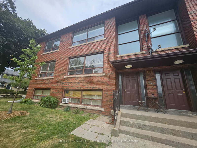 3 - 401 Winnett Avenue