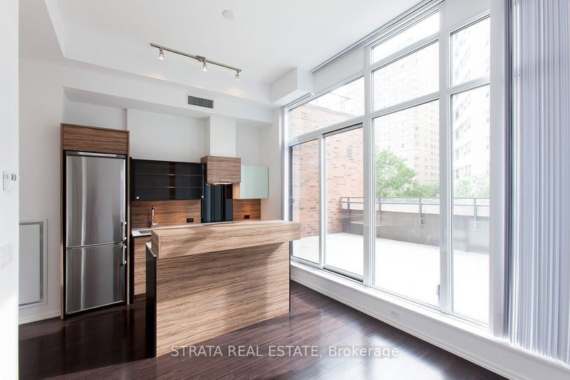 308 - 75 St Nicholas Street