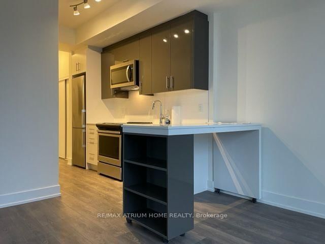 1506 - 180 Fairview Mall Drive