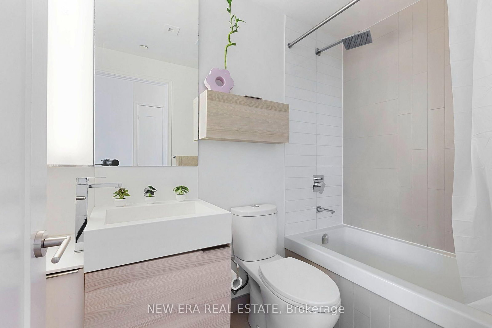 88 Scott Street • #2106 • Toronto, ON photo 21