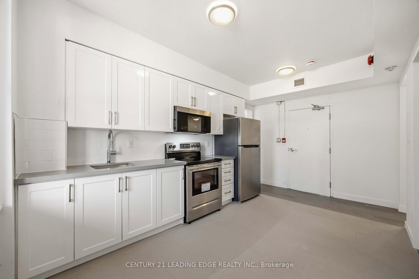 3 - 1 A Leonard Avenue, Toronto 5