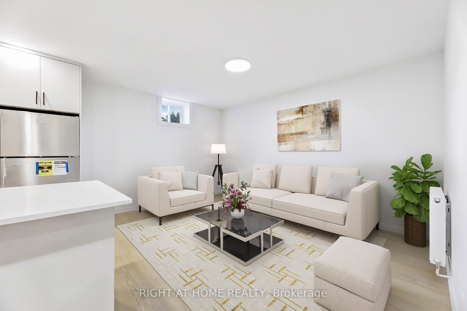Lower - 35 Braemar Avenue, Toronto 4