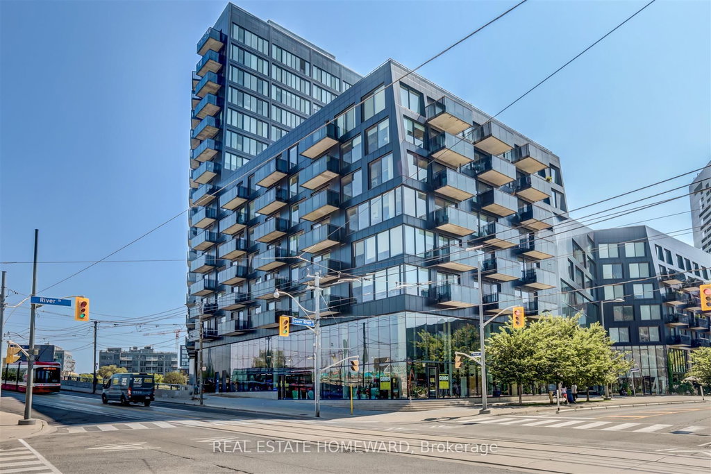 817 - 51 Trolley Crescent