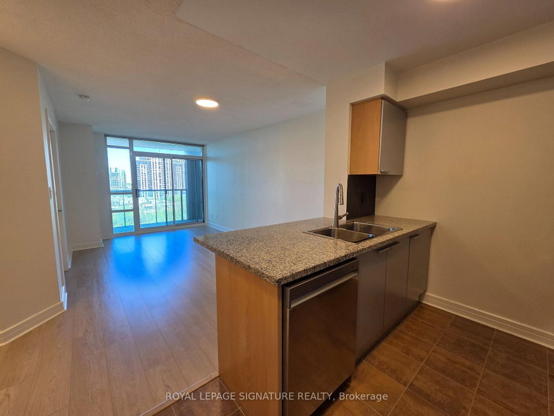 1005 - 18 Harrison Garden Boulevard