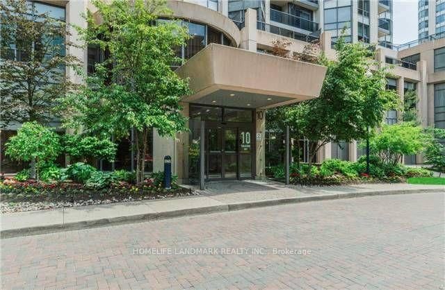 811 - 10 Northtown Way