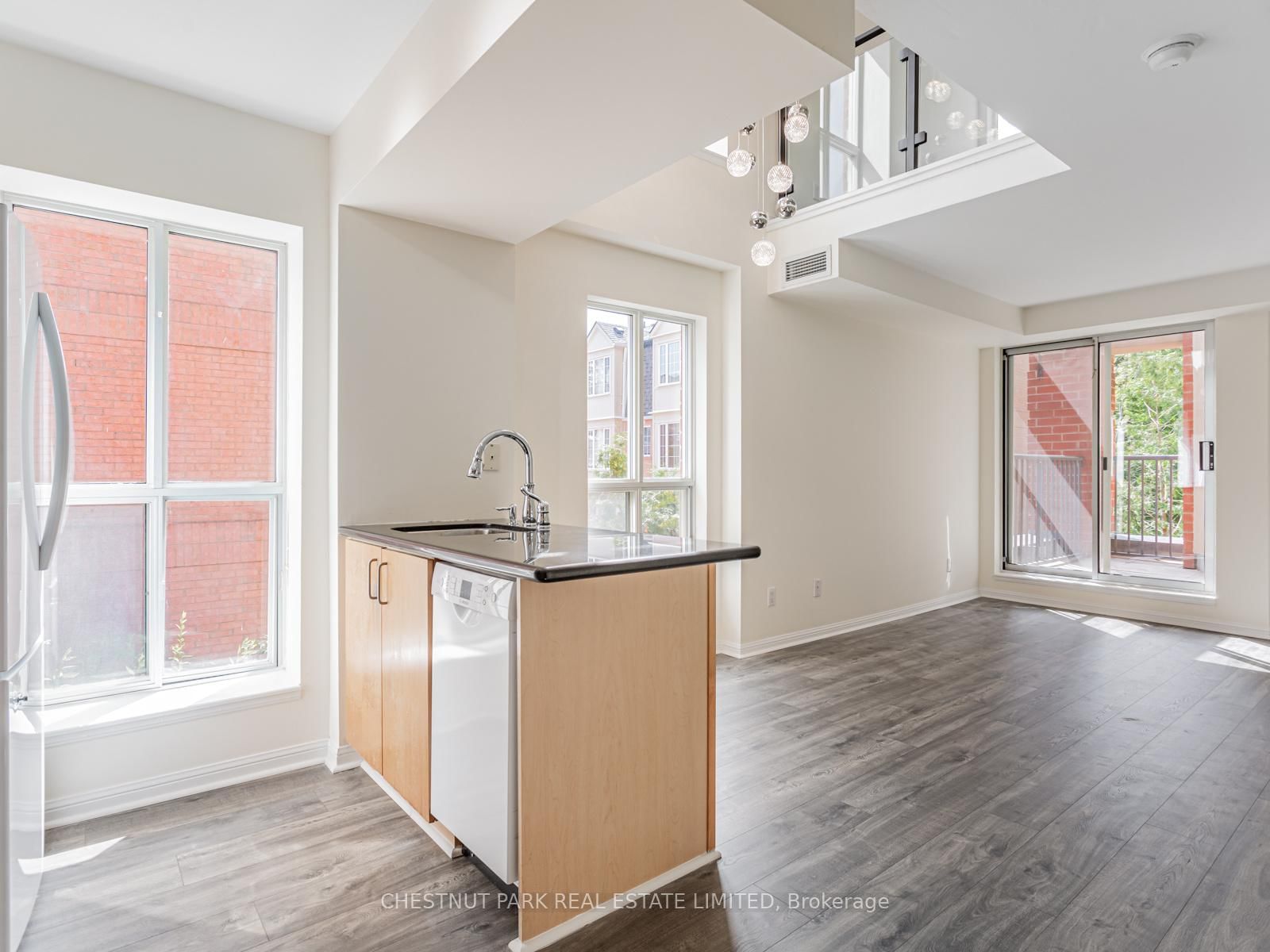 139 Merton Street • #246 • Toronto, ON photo 15