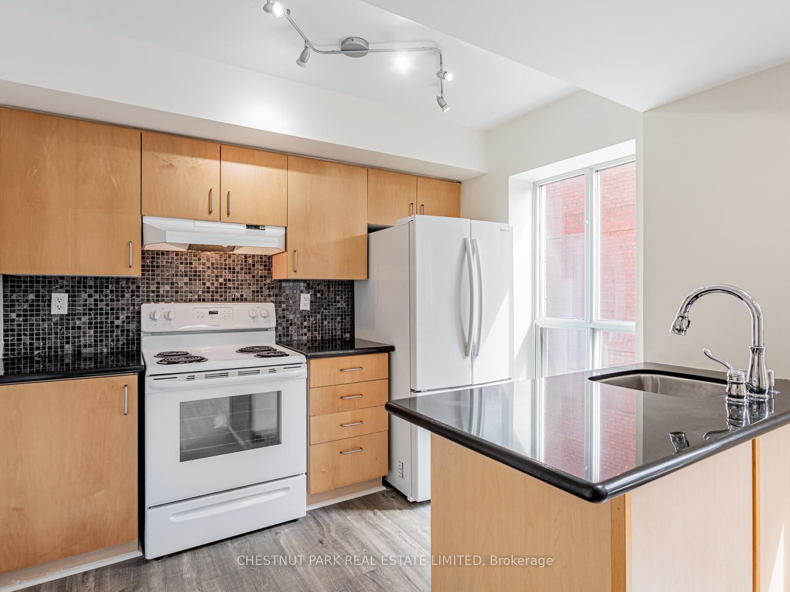 139 Merton Street • #246 • Toronto, ON photo 9