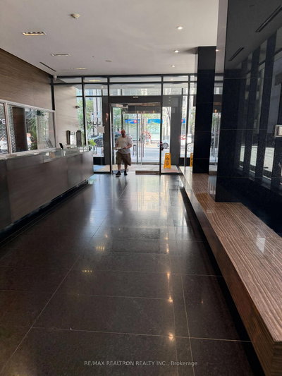 Condo leased at 1611-770 Bay Street, Toronto, Ontario, M5G 0A6 - Bay Street Corridor - MLS: C13712454