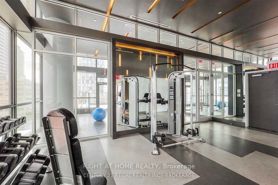 Condo for lease at 3904-290 Adelaide Street, Toronto, Ontario, M5V 1P6 - Waterfront Communities C1 - MLS: C13712512