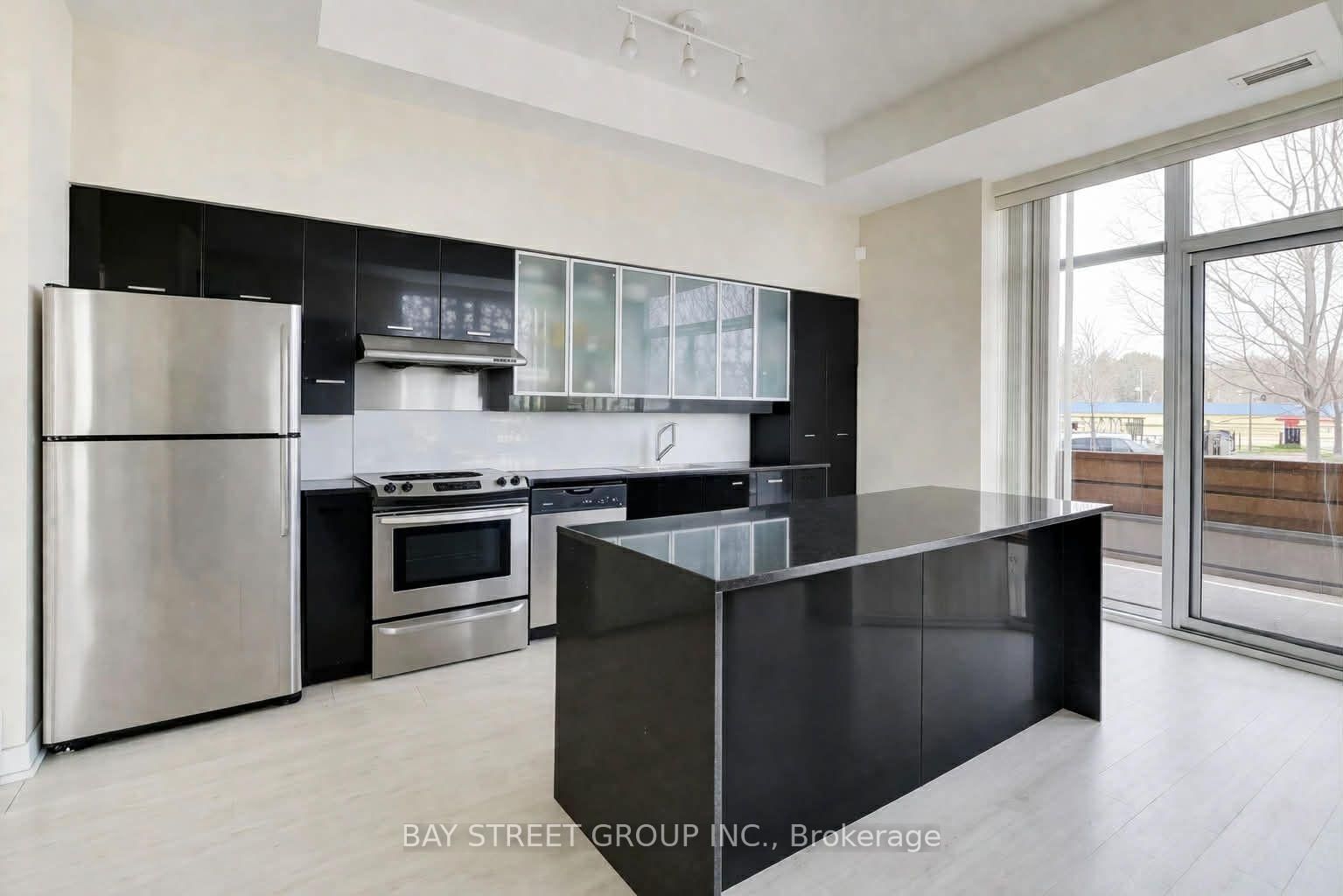 Townhouse for sale at TH07-25 Singer Court, Toronto, Ontario, M2K 0B3 - Bayview Village - MLS: C13712580