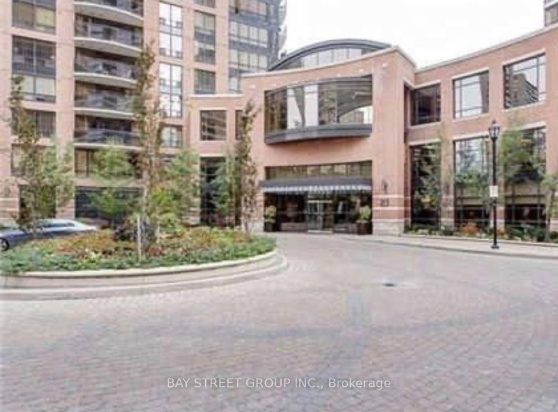 2012 - 33 SHEPPARD Avenue