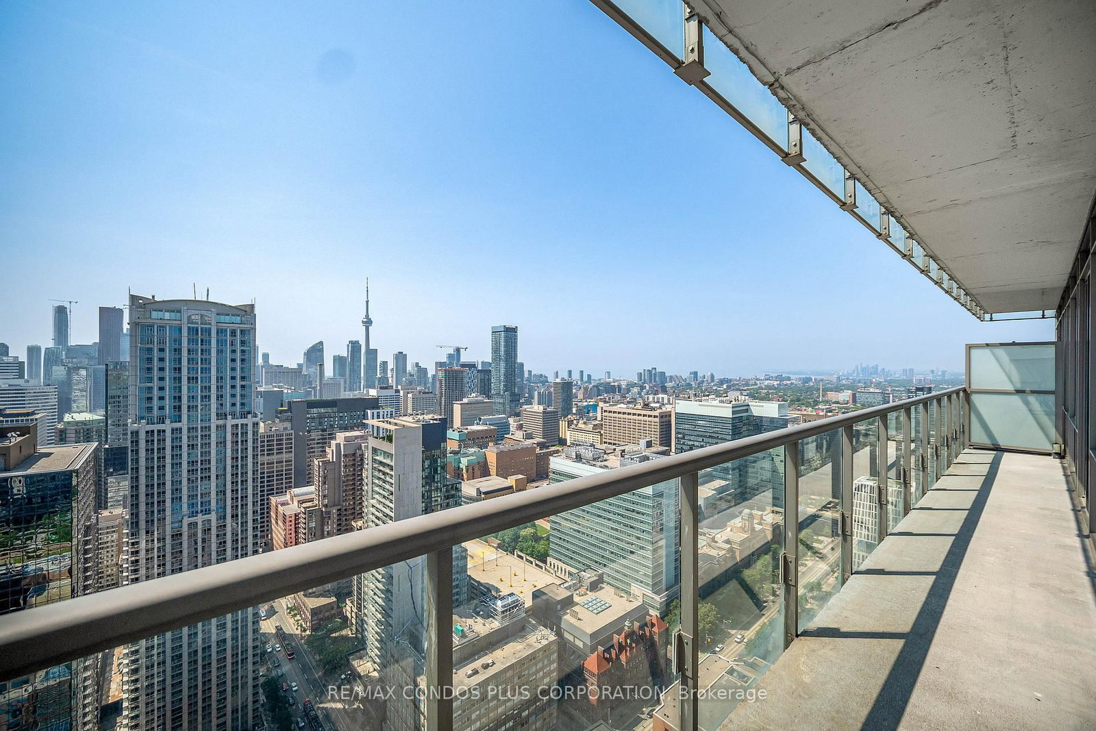38 Grenville Street • #4404 • Toronto, ON photo 12
