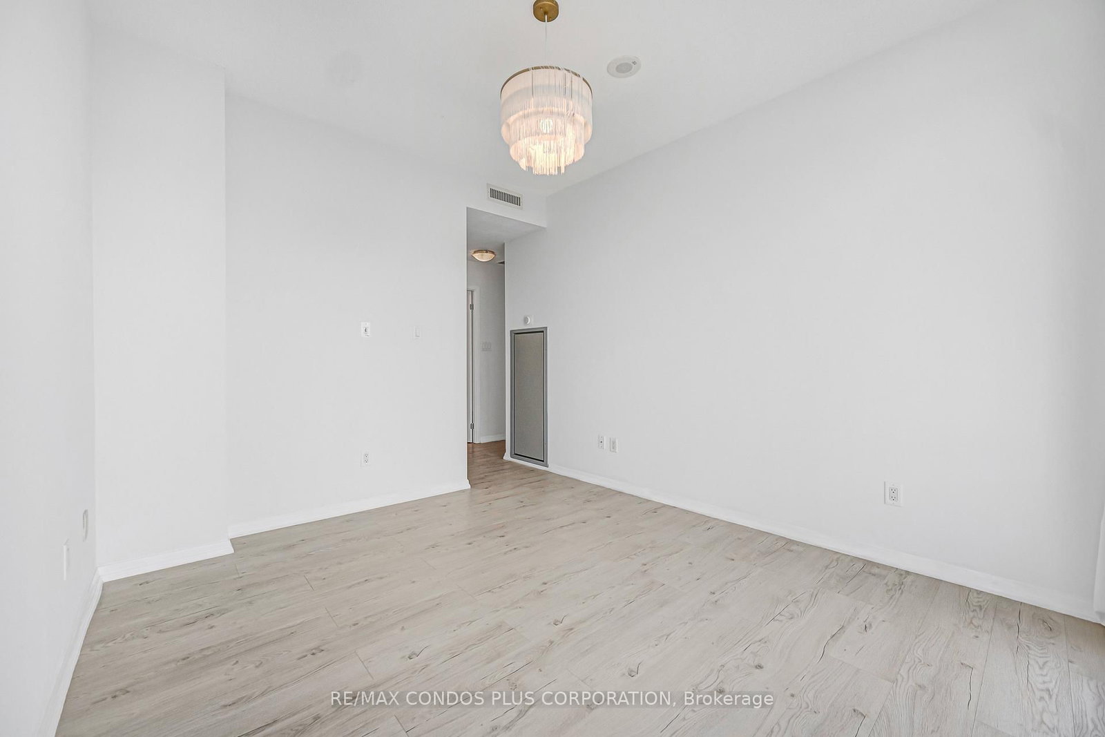 38 Grenville Street • #4404 • Toronto, ON photo 36