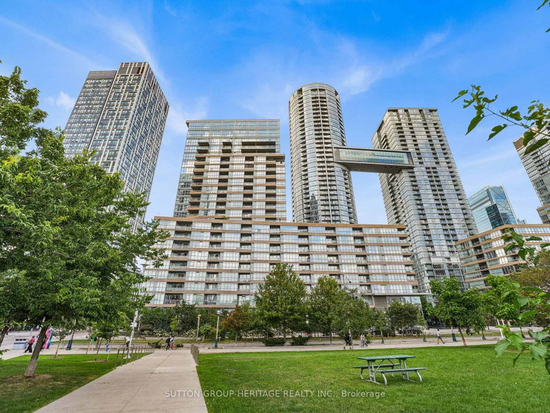 803 - 151 Dan Leckie Way
