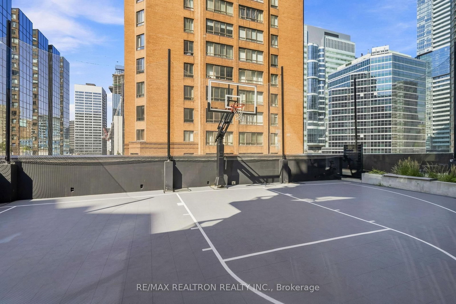 20 Edward Street • #813 • Toronto, ON photo 38
