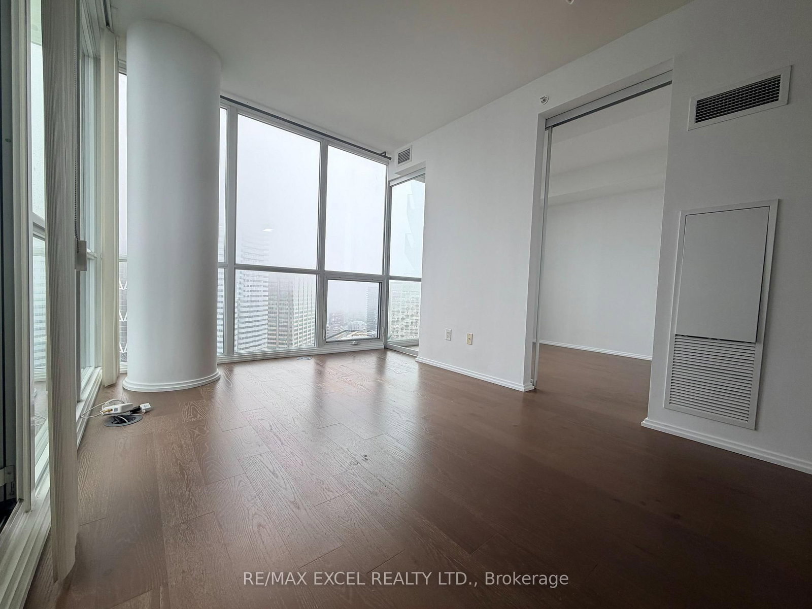 45 Charles Street E • #4606 • Toronto, ON photo 20