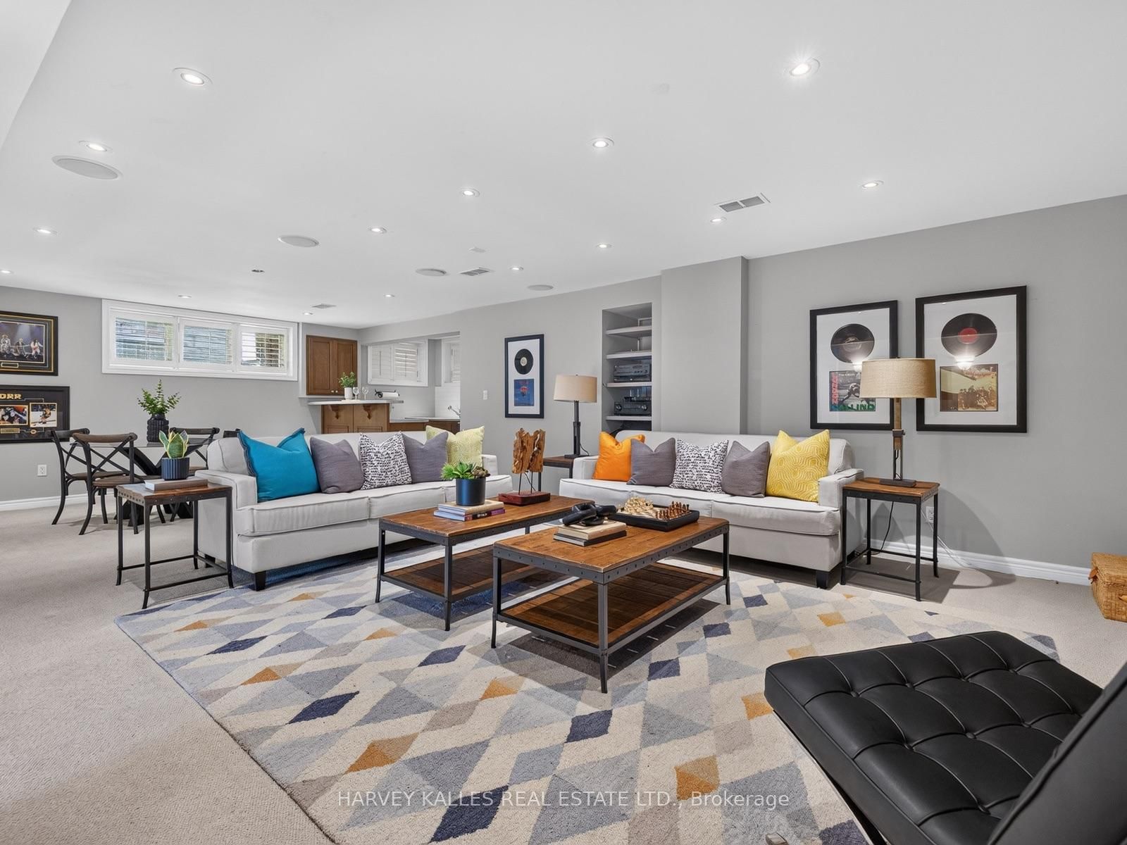 107 Stratford Crescent • Toronto, ON photo 33