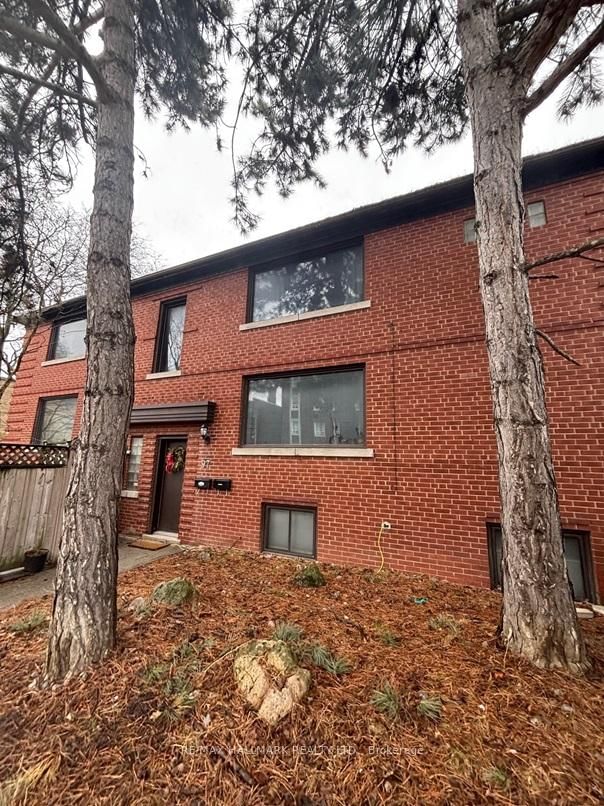 97 Oriole Parkway • Toronto, ON photo 23