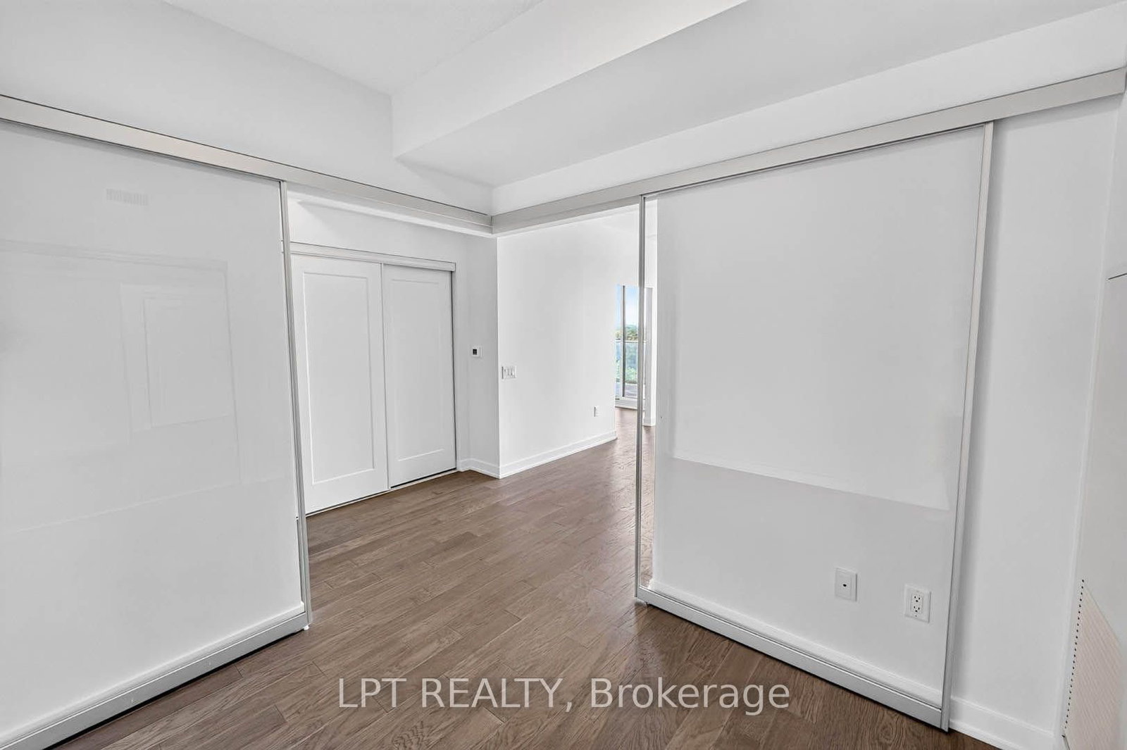 20 O'Neill Road • #536 • Toronto, ON photo 24