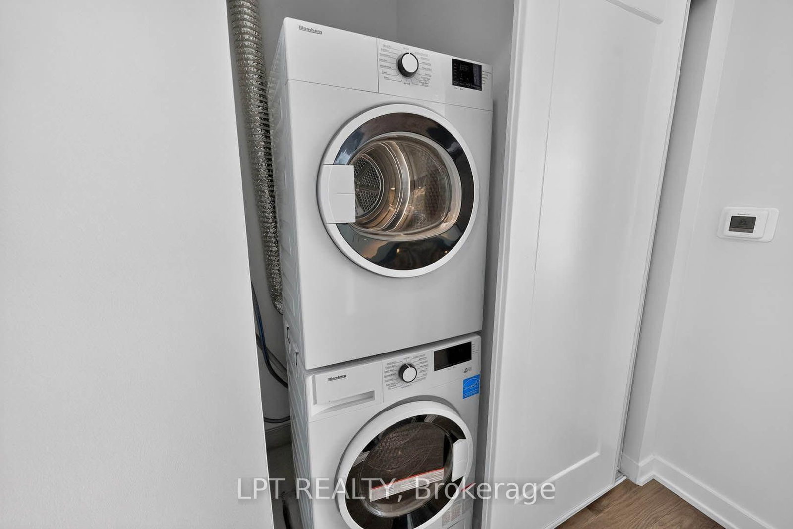 20 O'Neill Road • #536 • Toronto, ON photo 26