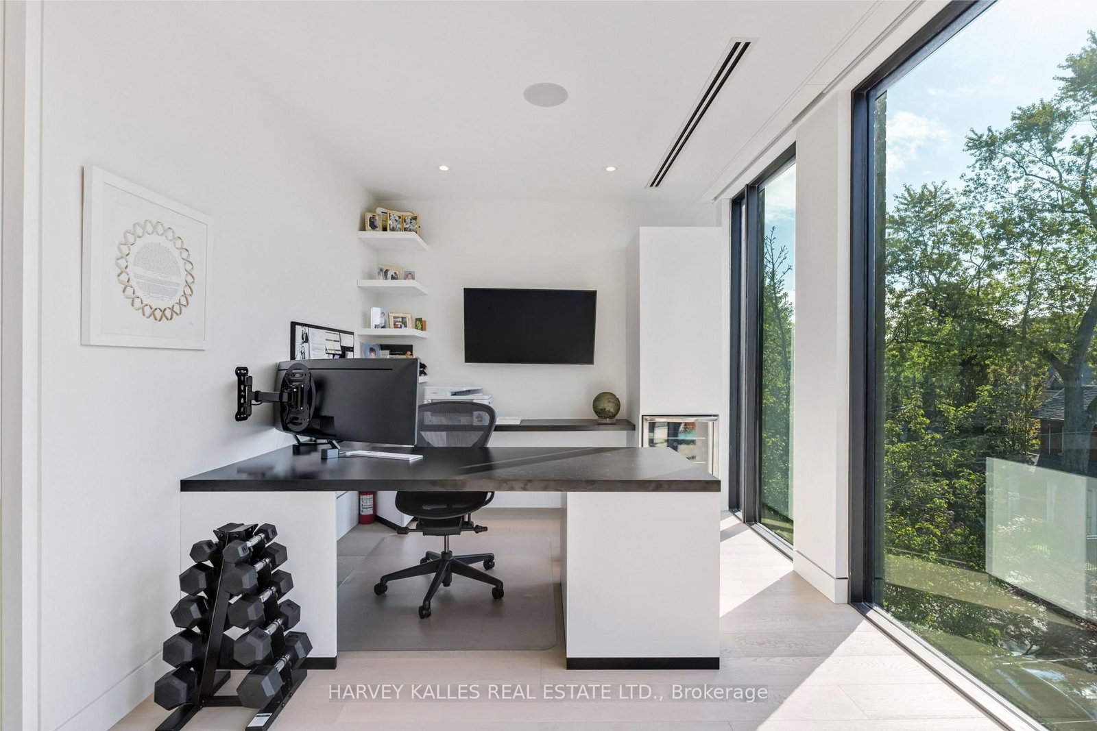 40 Thelma Avenue • Toronto, ON photo 14
