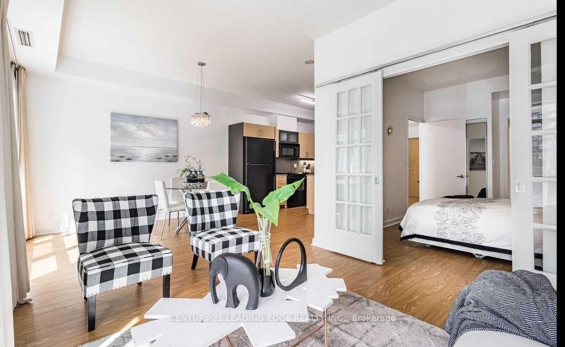 350 Wellington Street W • #203 • Toronto, ON photo 12