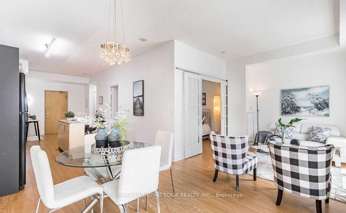 350 Wellington Street W • #203 • Toronto, ON photo 4