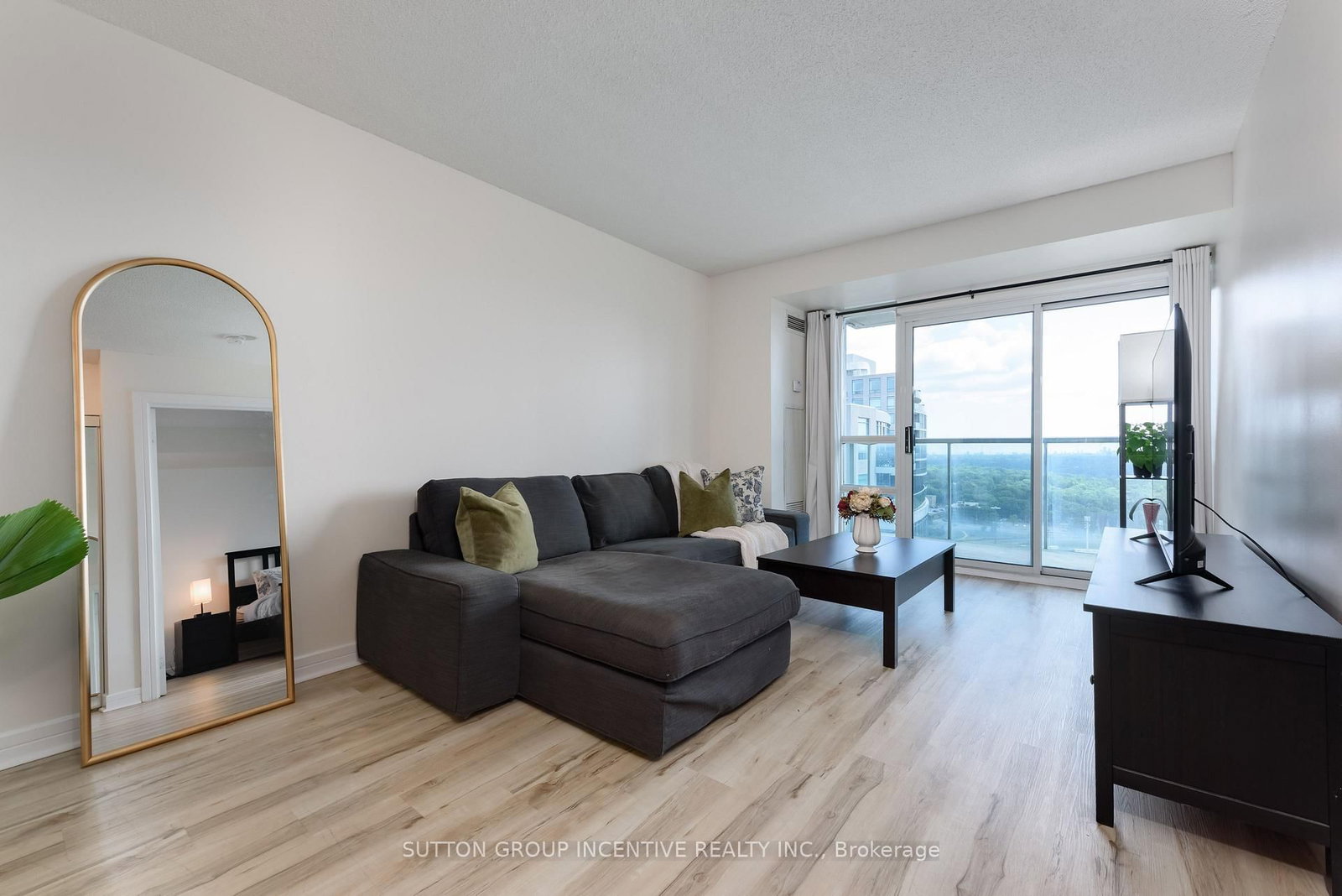 18 Harrison Garden Boulevard • #2409 • Toronto, ON photo 10