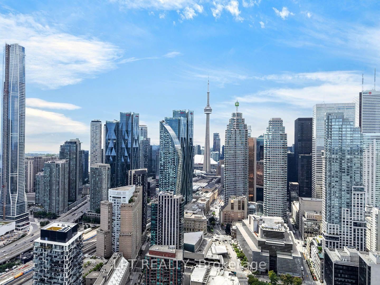 112 George Street • #1202 • Toronto, ON photo 38