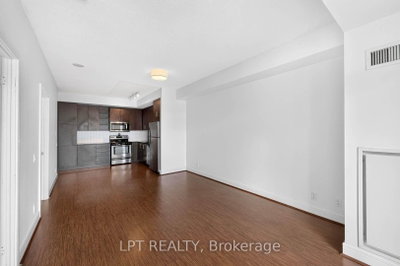 112 George Street • #1202 • Toronto, ON photo 8