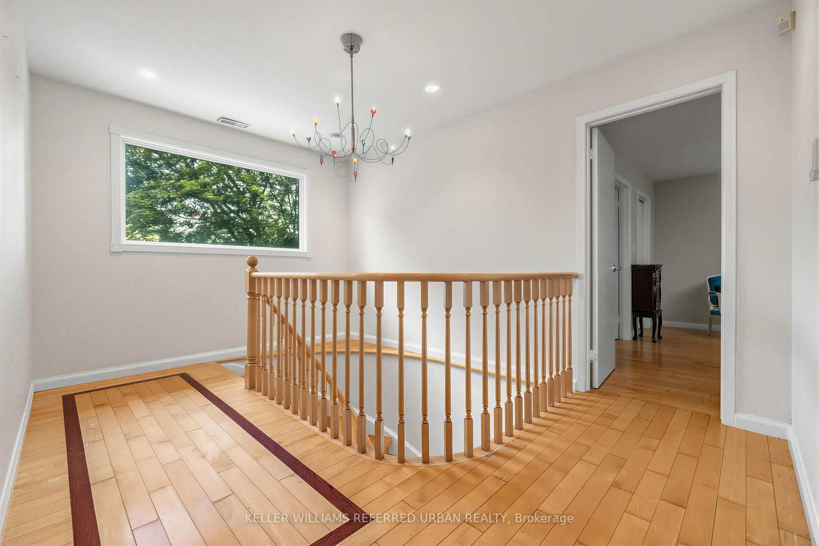 7 Chipstead Road • Toronto, ON photo 21