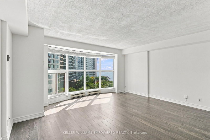 1303 - 77 Harbour Square