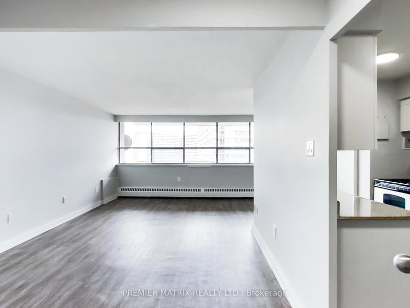 1411 - 65 Thorncliffe Park Drive