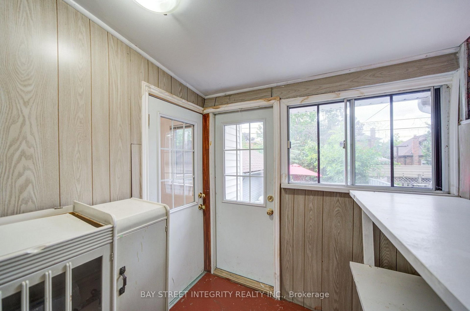 11 Glenora Avenue • Toronto, ON photo 26
