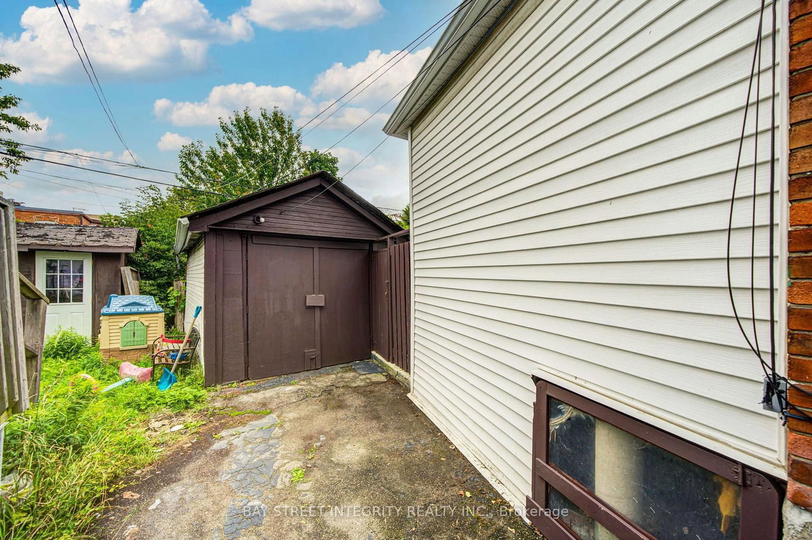 11 Glenora Avenue • Toronto, ON photo 48