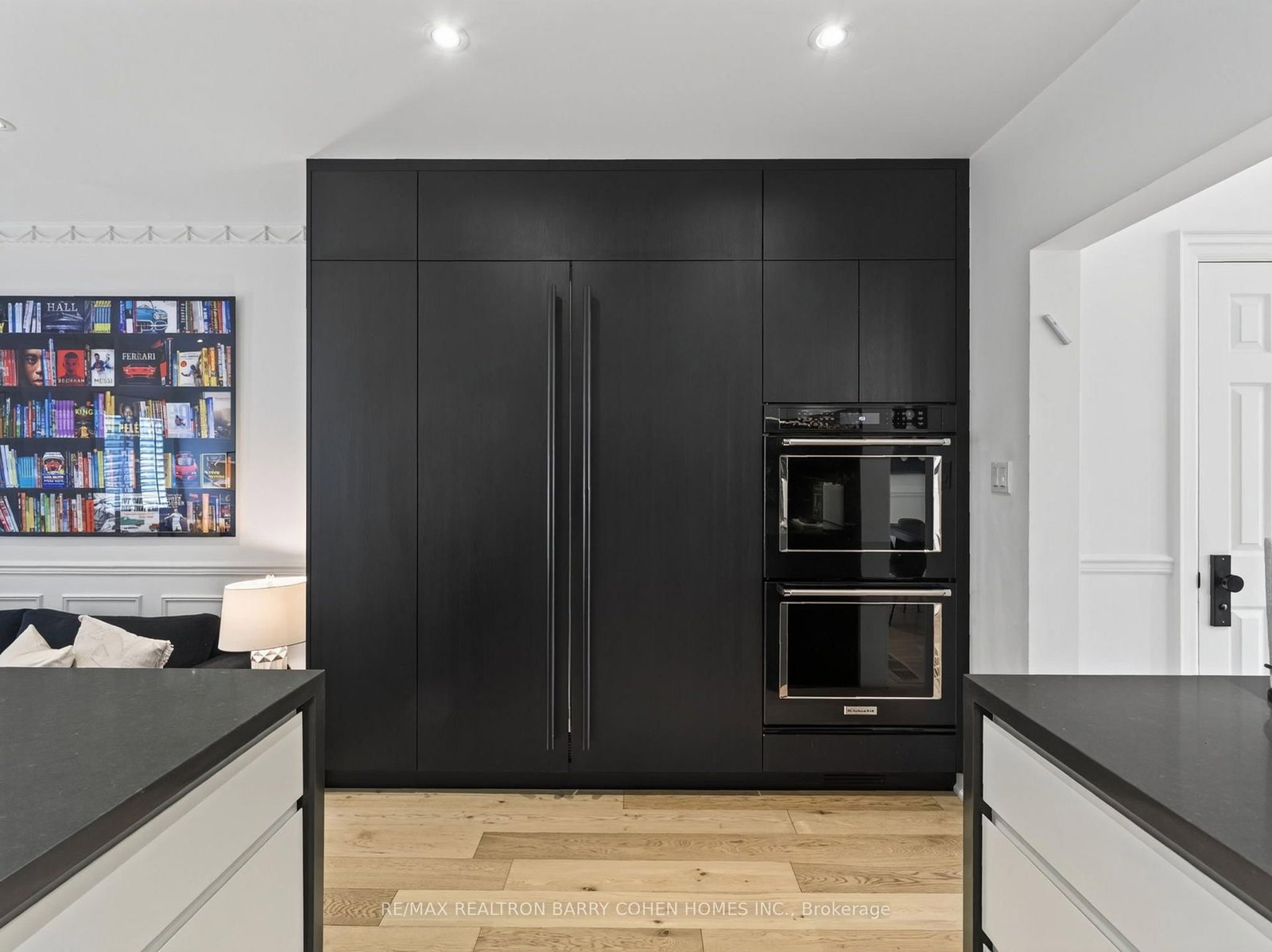 18 Joicey Boulevard • Toronto, ON photo 13
