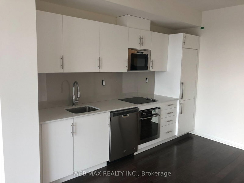 1527 - 460 Adelaide Abbey E