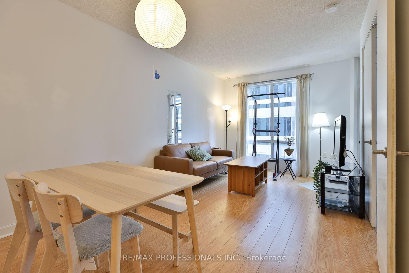 85 Bloor Street E • #1608 • Toronto, ON photo 12