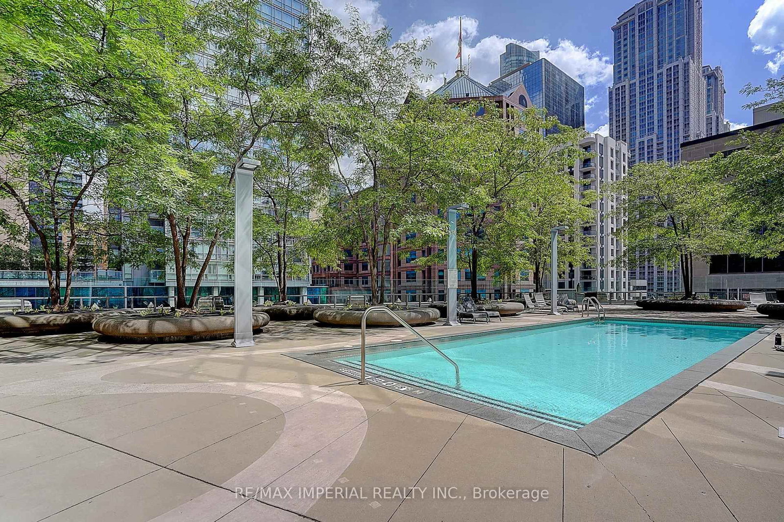 832 Bay Street • #4903 • Toronto, ON photo 39