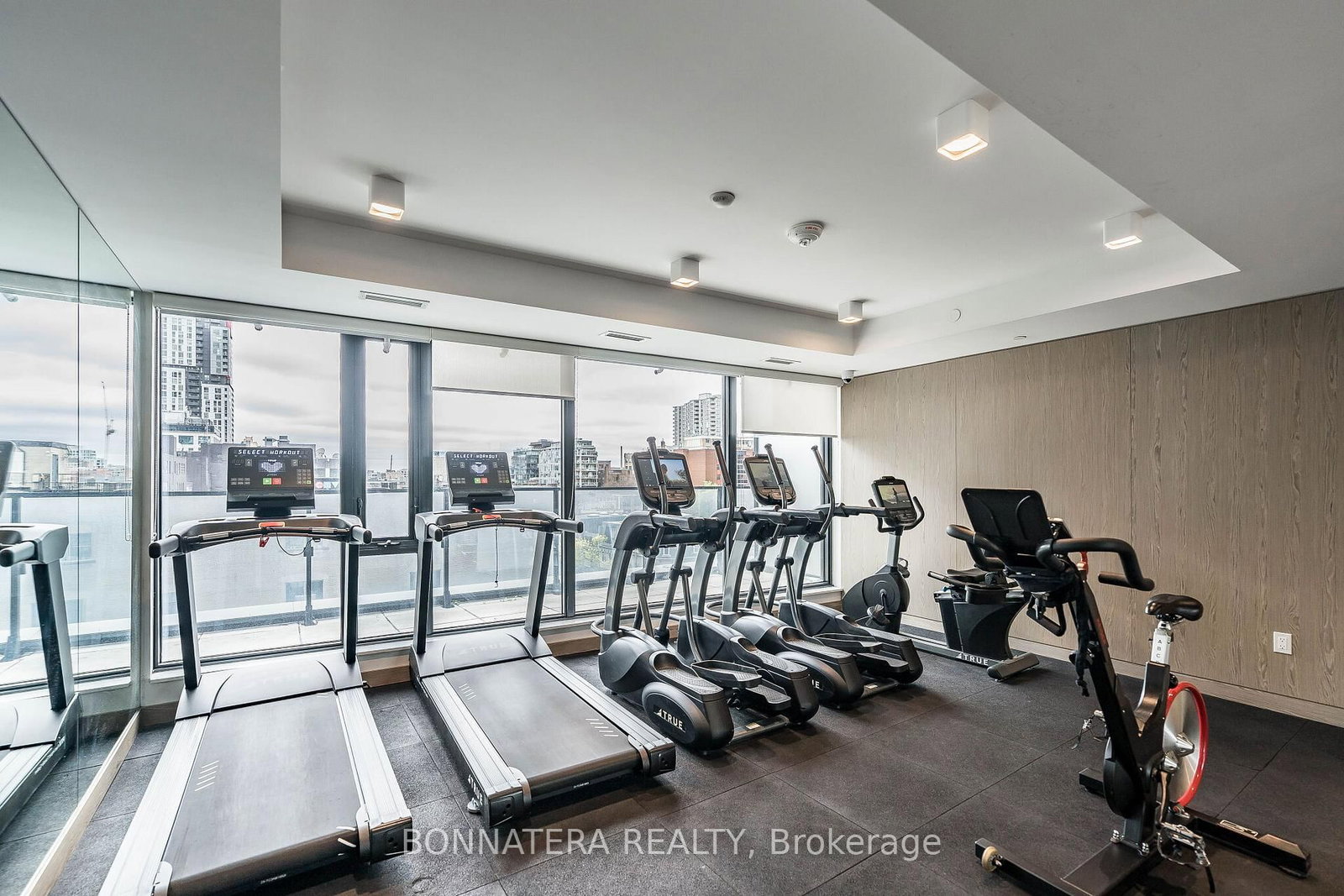 215 Queen Street W • #1110 • Toronto, ON photo 25