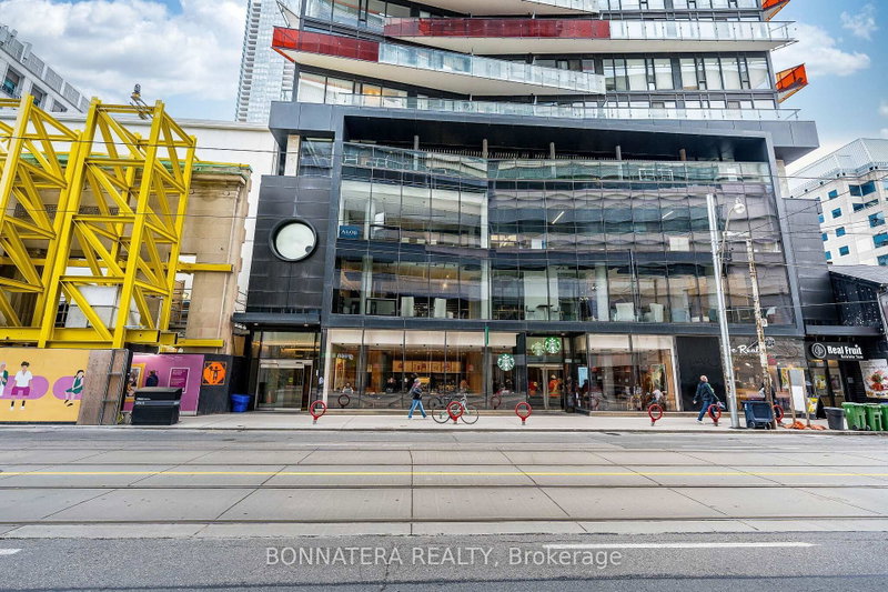 1110 - 215 Queen Street W